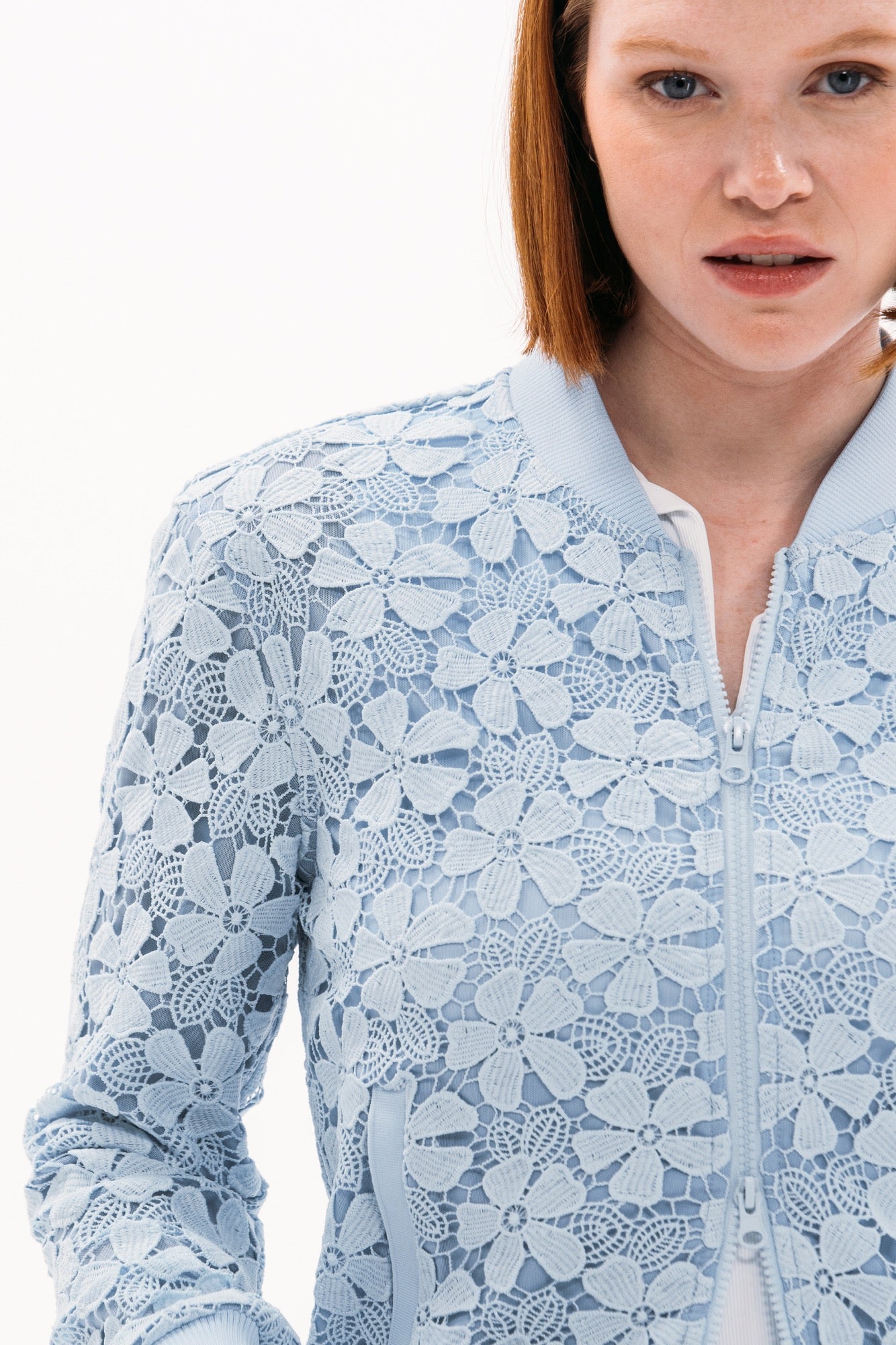 新品未使用【hibiniti】volume sleeve lace jacket Single-breasted jacket with lace sleeves ultrablack | Calliope