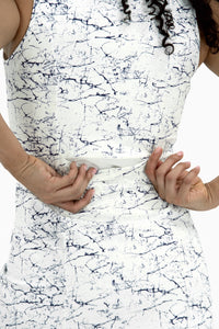 White/Navy Crackle